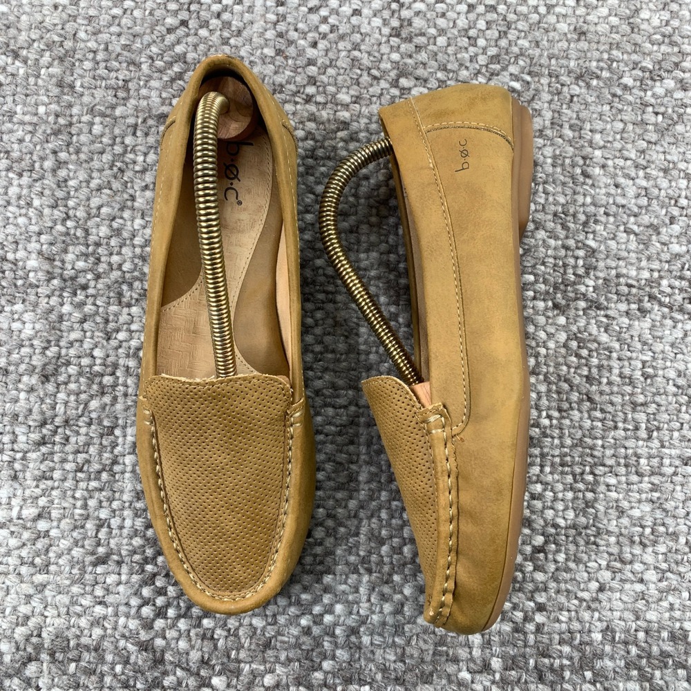 b.o.c. Cleo Driving Loafers Womens 7.5 M Mustard Yellow Perforated Faux Suede